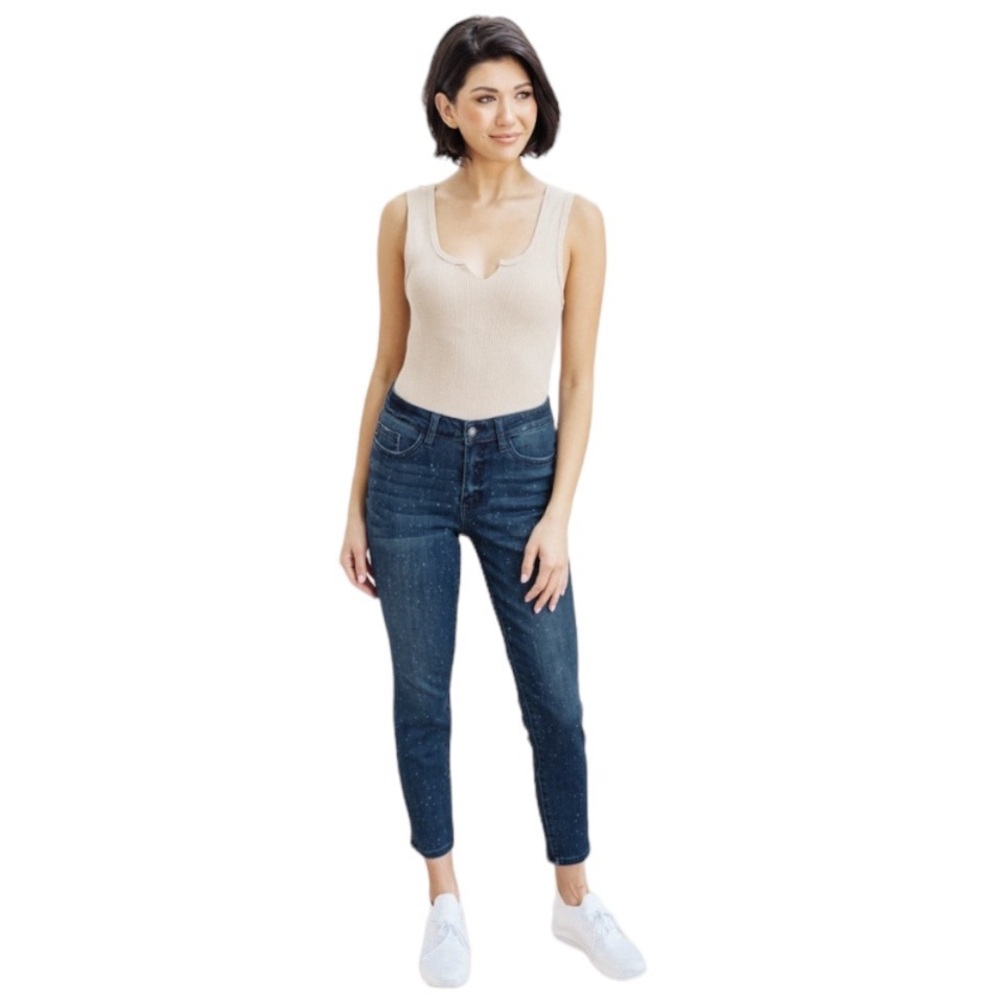 Judy Blue Keene Mid Rise Mineral Wash Relaxed Fit Jeans